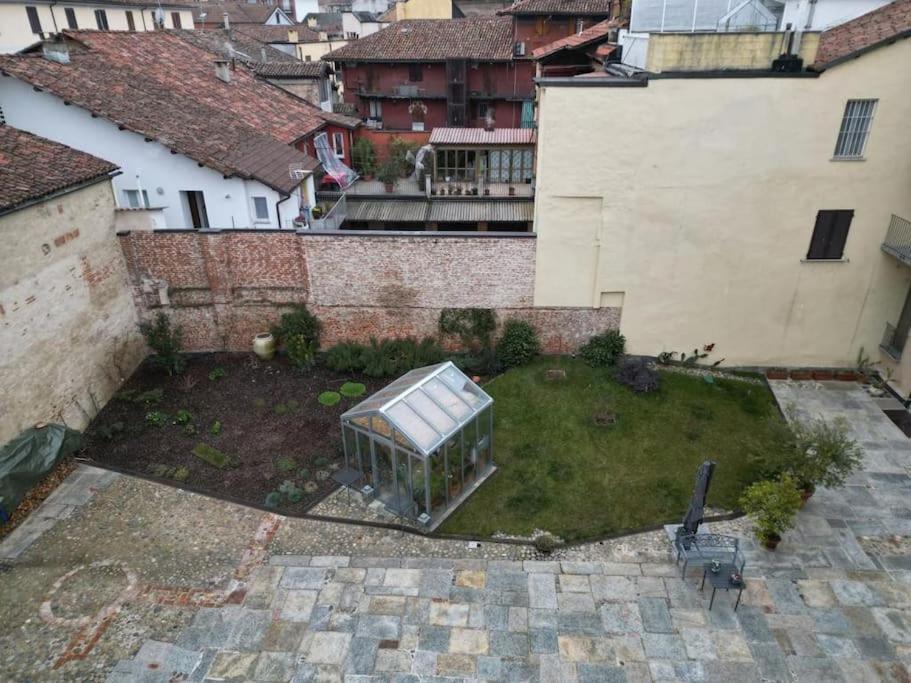 Ferienwohnung Centro Storico Recinto Dei Nobili 4-Private Parking Asti Exterior foto